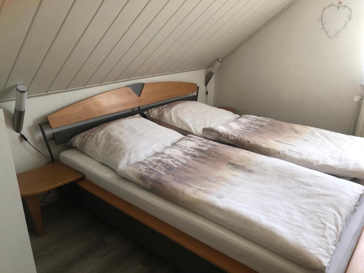 Ferienwohnung Viezens Neustadt am Rübenberge Екстериор снимка