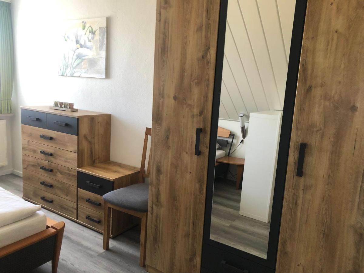 Ferienwohnung Viezens Neustadt am Rübenberge Екстериор снимка